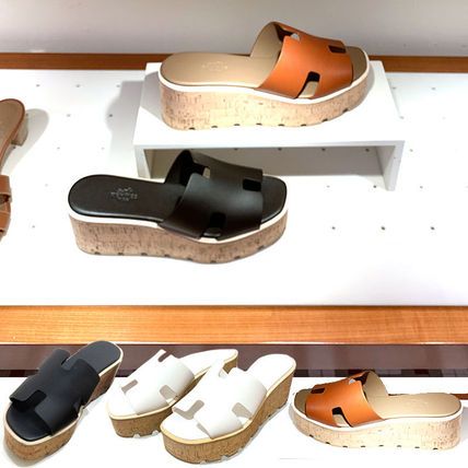 HERMES(エルメス)の人気プラットフォームサンダル Eze(エズ) をご紹介